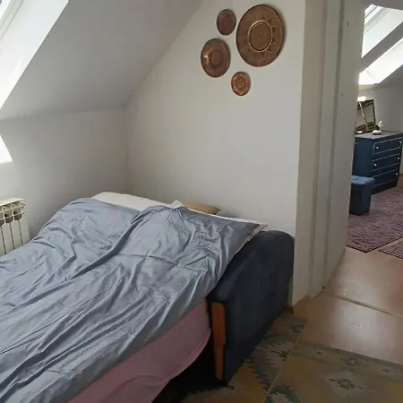 Emelica Apartment